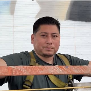 Mauricio Ramirez (@mauriciopaints)